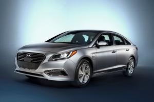 Hyundai Sonata PHEV 2015 года